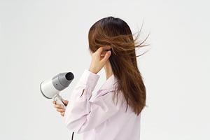 品川駅内の便利なコンビニエンスストア「PLUSTA品川幹線北乗換改札内」の魅力と店舗情報